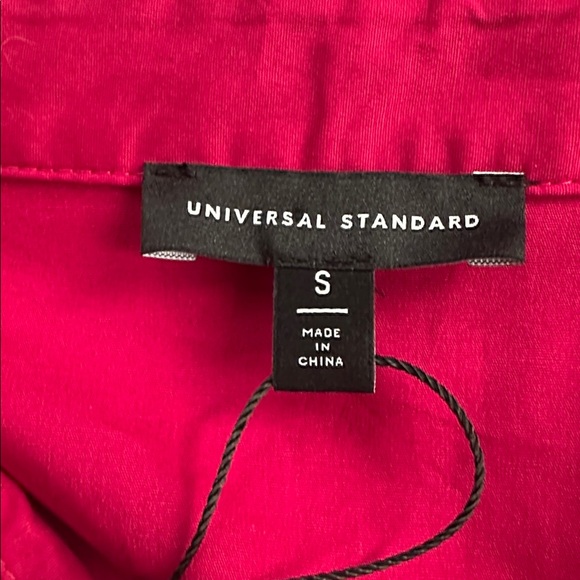 Universal Standard belted shirt dress - Picture 6 of 12